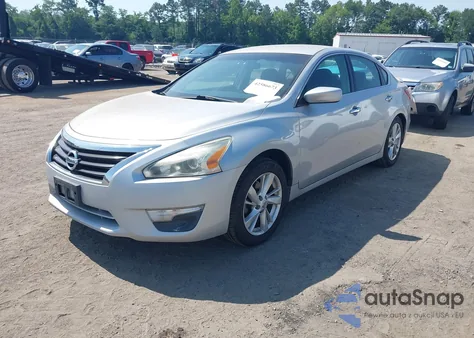 2013 Nissan Altima 2.5 Sv z USA, uszkodzony, nr VIN 1N4AL3AP0DC142819